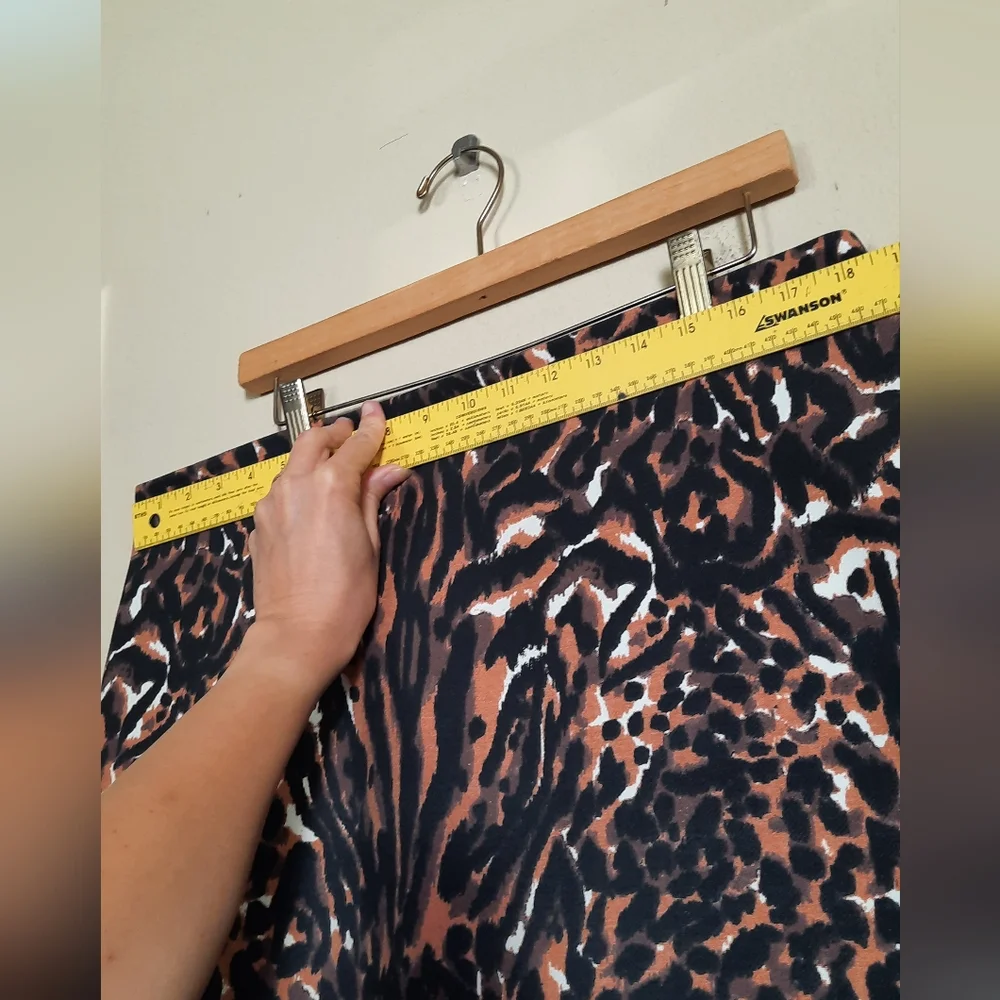 Talbots Animal Print Mini Skirt Cheetah Leopard Tiger Chic Capsule